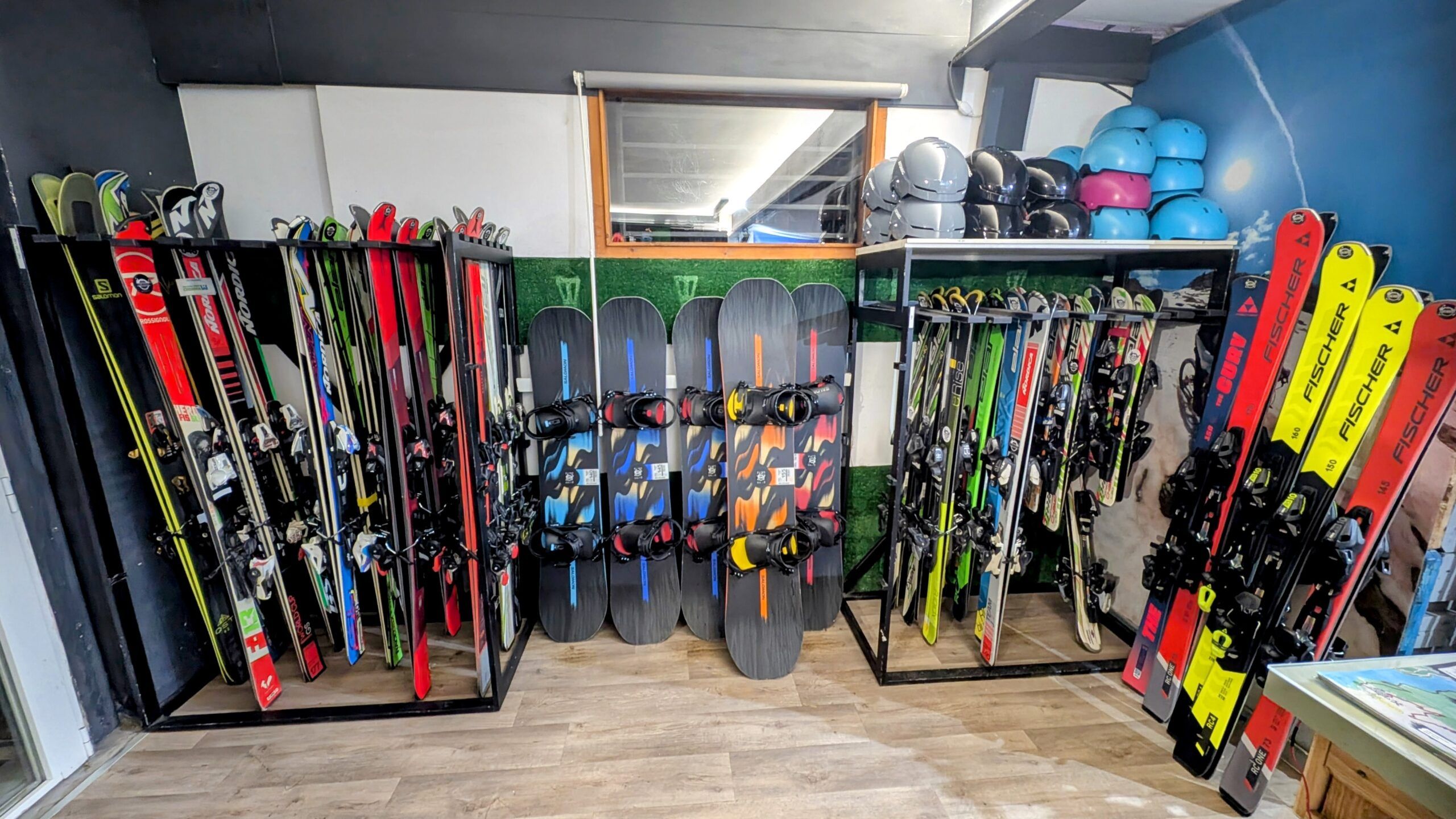 Tienda para alquilar material en Panticosa