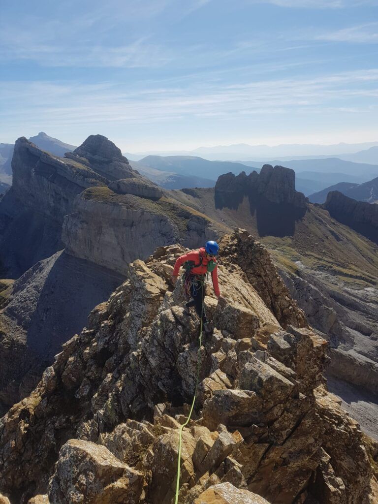 Rutas de crestas con guia