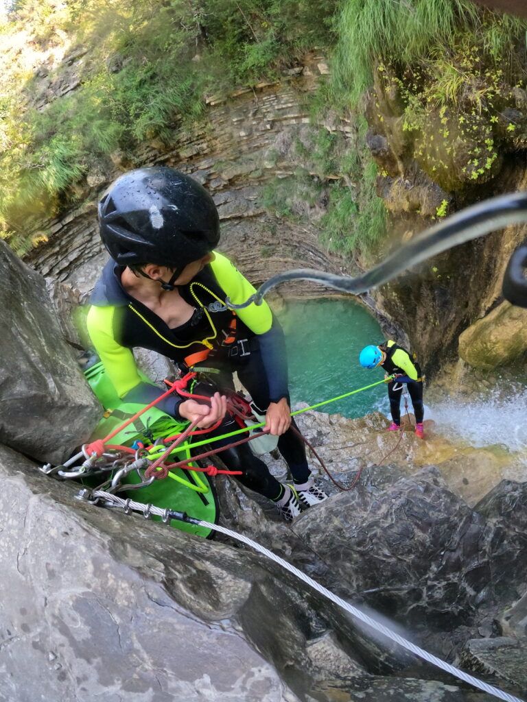 Descenso de barrancos con guia